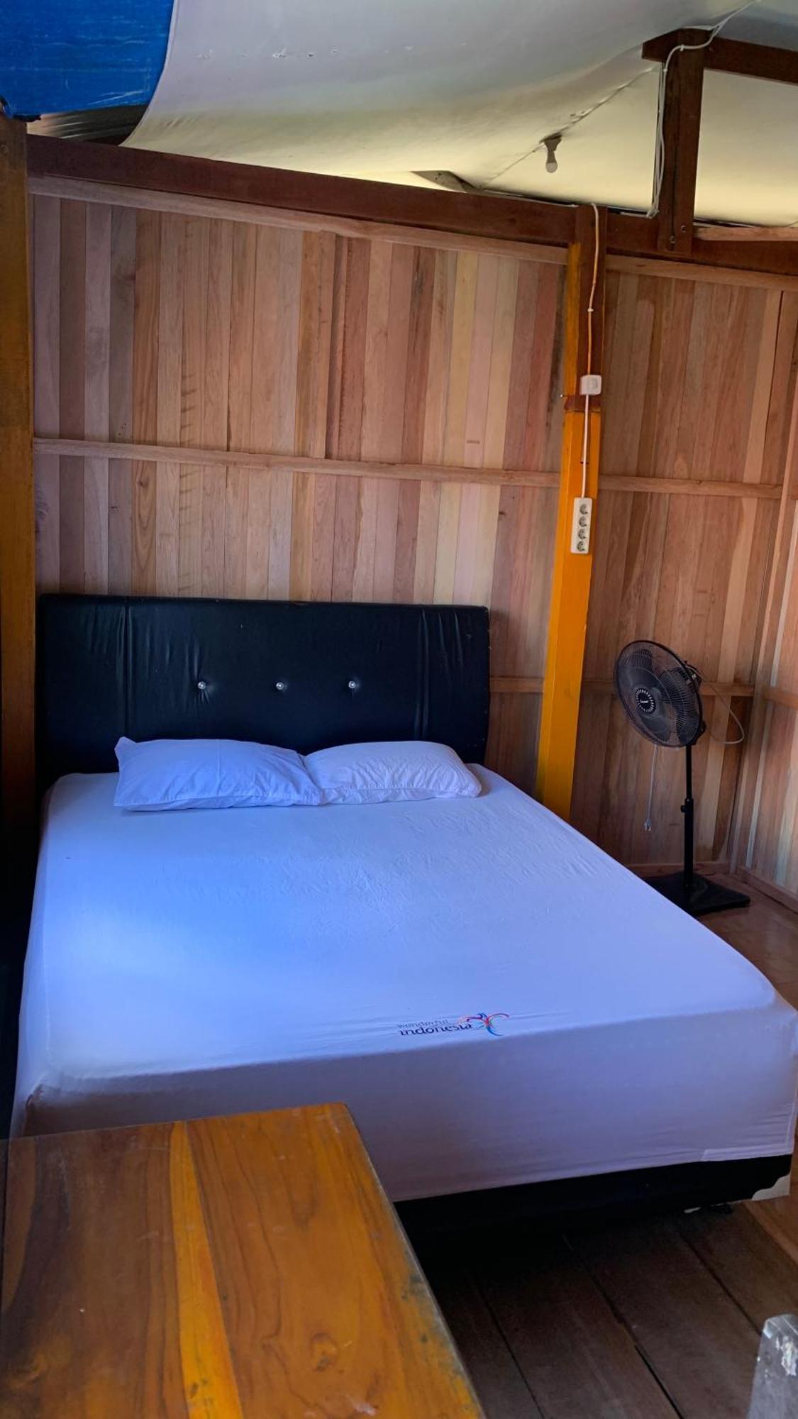 Nasrul House Homestay For Backpackers Maros Exterior foto
